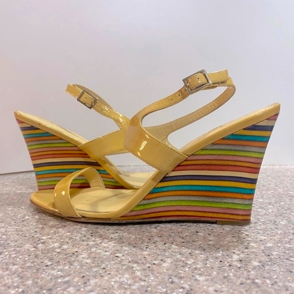Kate Spade ♠️ Tan/nude Vinyl Wedges